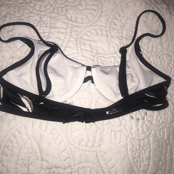 victoria secret swim - Picture 2 of 3